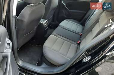 Хэтчбек Volkswagen Golf 2010 в 