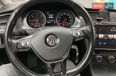 Універсал Volkswagen Golf 2017 в 