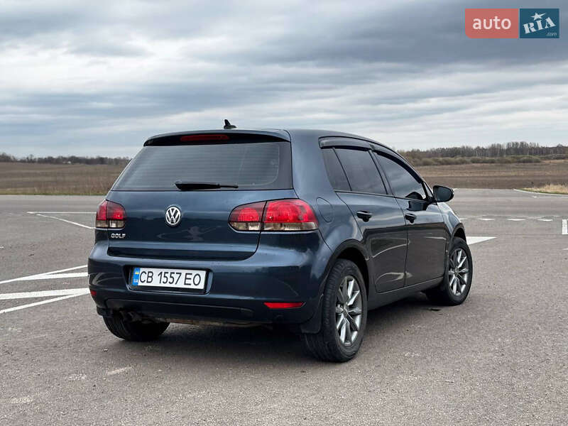 Хэтчбек Volkswagen Golf 2013 в Прилуках