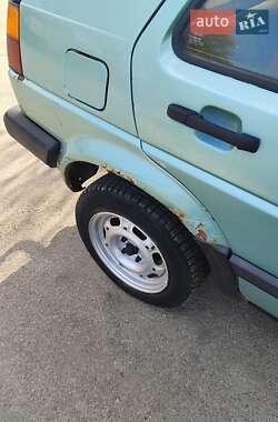 Хэтчбек Volkswagen Golf 1989 в 