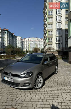 Универсал Volkswagen Golf 2015 в 