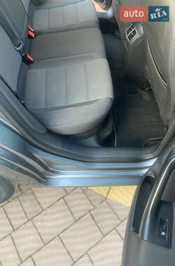 Универсал Volkswagen Golf 2010 в 