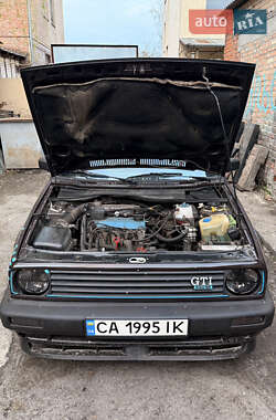 Хэтчбек Volkswagen Golf 1986 в 