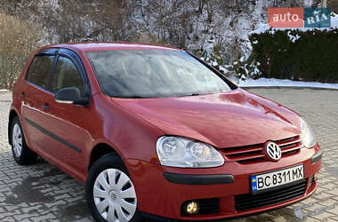 Хэтчбек Volkswagen Golf 2008 в 