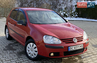 Хэтчбек Volkswagen Golf 2008 в 