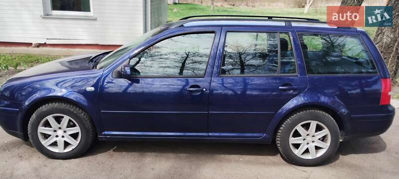 Універсал Volkswagen Golf 2003 в Ковелі