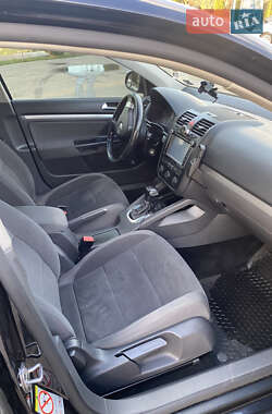 Универсал Volkswagen Golf 2008 в 
