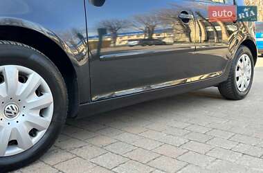 Хэтчбек Volkswagen Golf 2008 в 
