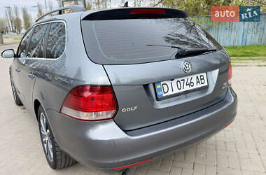 Универсал Volkswagen Golf 2011 в 