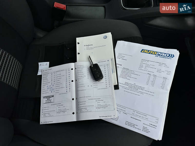 Хэтчбек Volkswagen Golf 2008 в Виннице