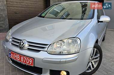 Хэтчбек Volkswagen Golf 2006 в Тернополе
