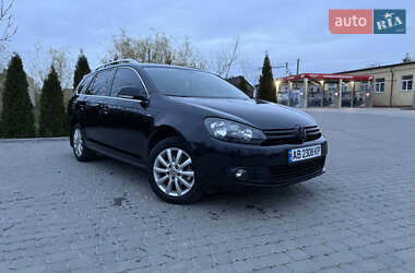 Универсал Volkswagen Golf 2010 в 