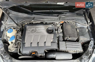 Универсал Volkswagen Golf 2010 в 