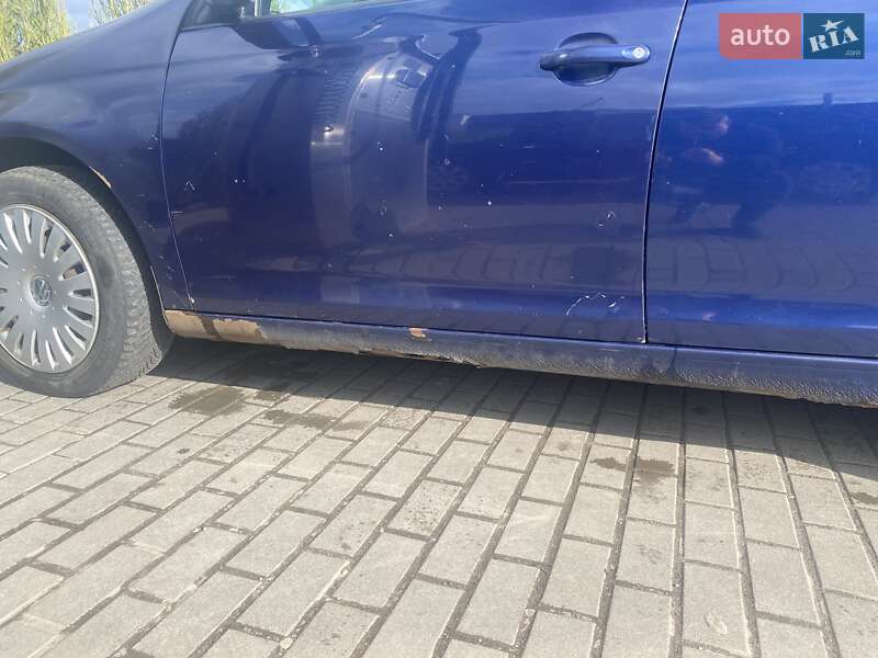 Універсал Volkswagen Golf 2008 в Рівному