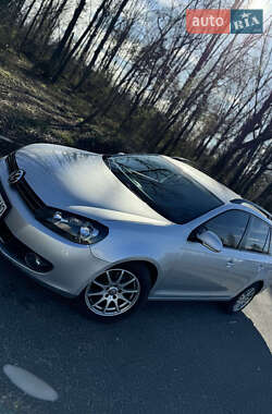 Универсал Volkswagen Golf 2009 в 