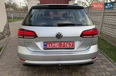 Универсал Volkswagen Golf 2018 в 
