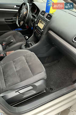 Универсал Volkswagen Golf 2012 в 