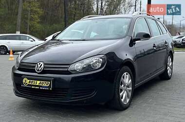 Універсал Volkswagen Golf 2010 в 