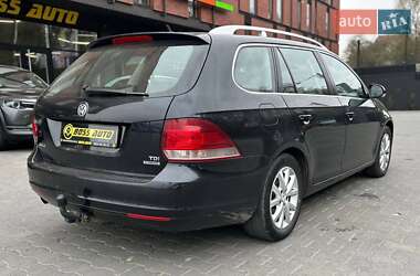 Універсал Volkswagen Golf 2010 в 