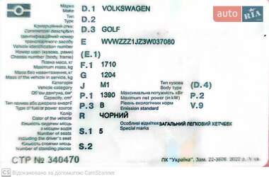 Хетчбек Volkswagen Golf 2002 в 