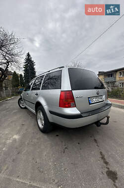 Универсал Volkswagen Golf 2001 в 