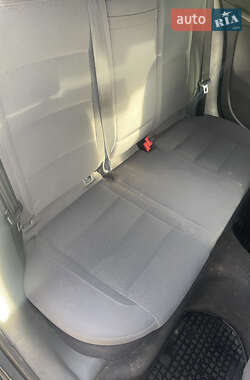 Хэтчбек Volkswagen Golf 2005 в 