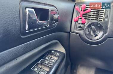 Универсал Volkswagen Golf 1999 в 