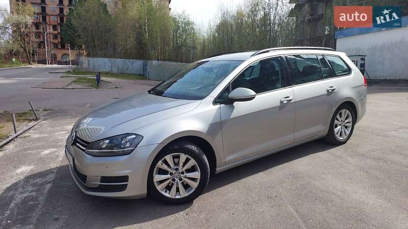 Універсал Volkswagen Golf 2014 в Трускавці
