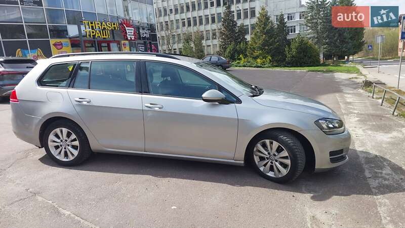 Універсал Volkswagen Golf 2014 в Трускавці