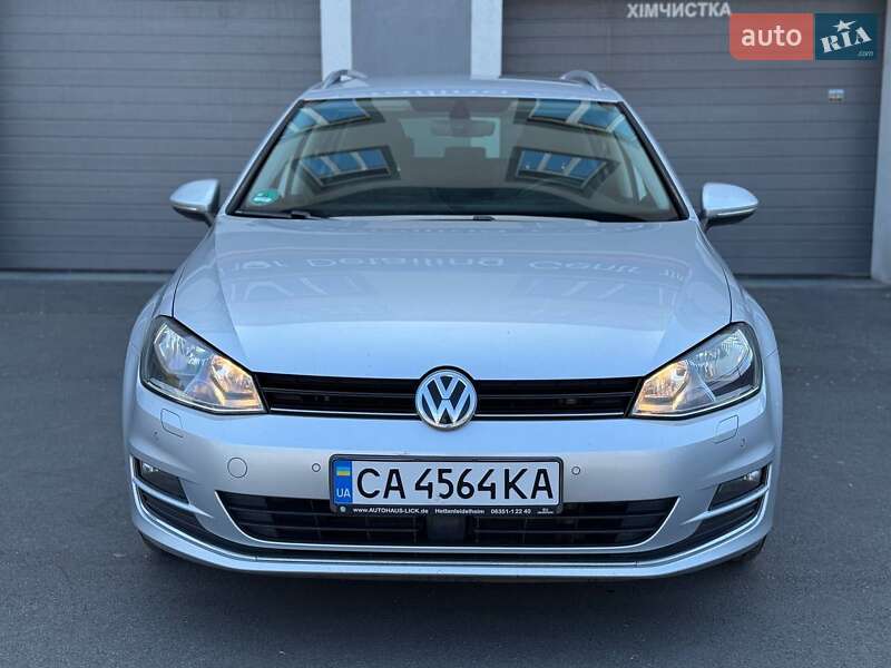 Универсал Volkswagen Golf 2016 в 