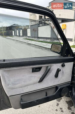 Хэтчбек Volkswagen Golf 1991 в 
