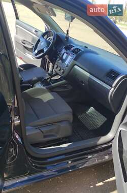 Универсал Volkswagen Golf 2009 в 