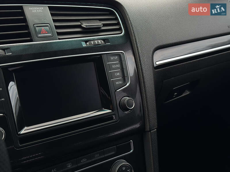 Універсал Volkswagen Golf 2013 в Ковелі