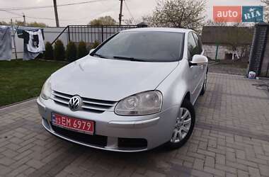 Хетчбек Volkswagen Golf 2007 в 