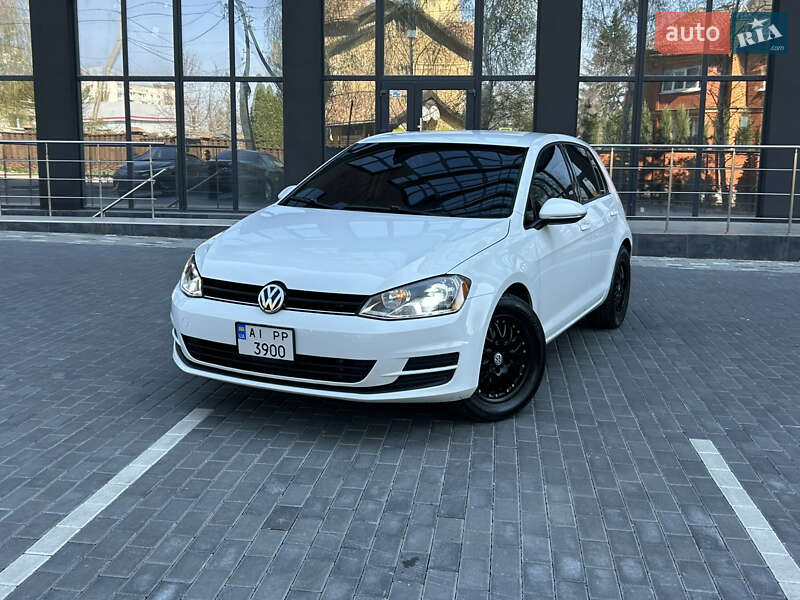 Хетчбек Volkswagen Golf 2016 в Полтаві
