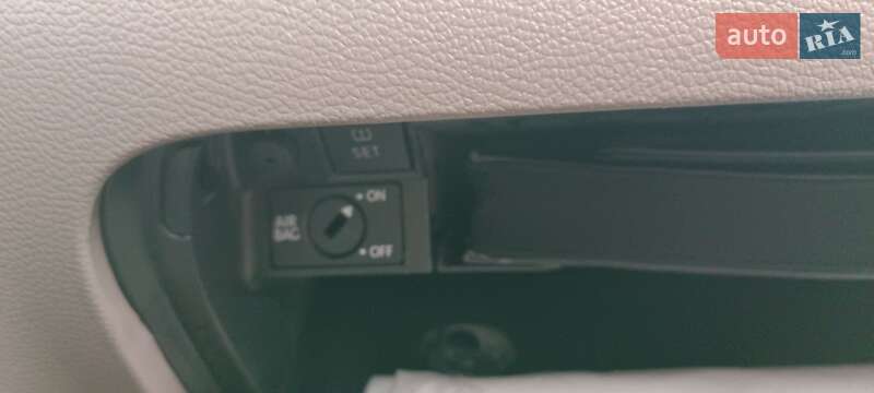Универсал Volkswagen Golf 2011 в Калуше
