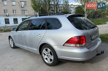 Універсал Volkswagen Golf 2008 в 