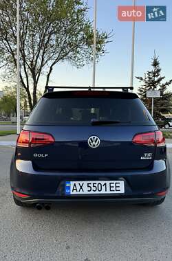 Хэтчбек Volkswagen Golf 2014 в 