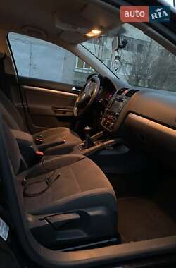 Універсал Volkswagen Golf 2008 в 