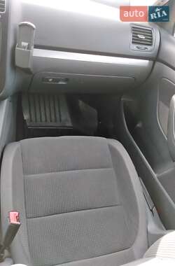 Универсал Volkswagen Golf 2008 в 