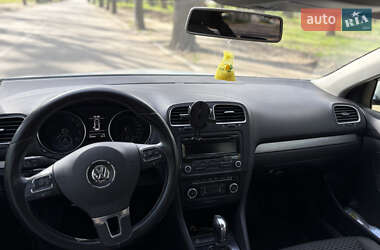Универсал Volkswagen Golf 2011 в 
