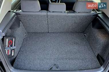 Хэтчбек Volkswagen Golf 2005 в 