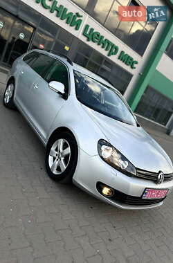Універсал Volkswagen Golf 2011 в 