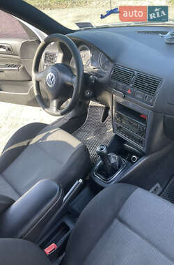 Универсал Volkswagen Golf 2003 в 