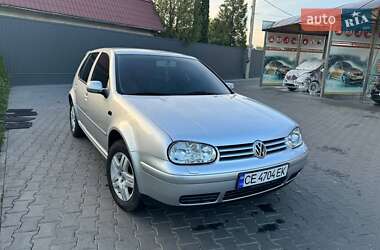 Хетчбек Volkswagen Golf 2001 в 