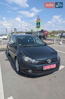 Хетчбек Volkswagen Golf 2010 в Луцьку