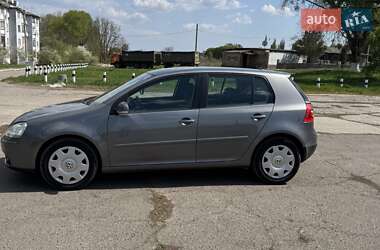 Хэтчбек Volkswagen Golf 2007 в 