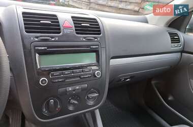 Универсал Volkswagen Golf 2009 в 