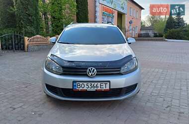 Універсал Volkswagen Golf 2011 в 