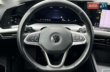 Універсал Volkswagen Golf 2021 в 